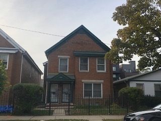 220 S Hoyne Avenue — Chicago, IL 60612