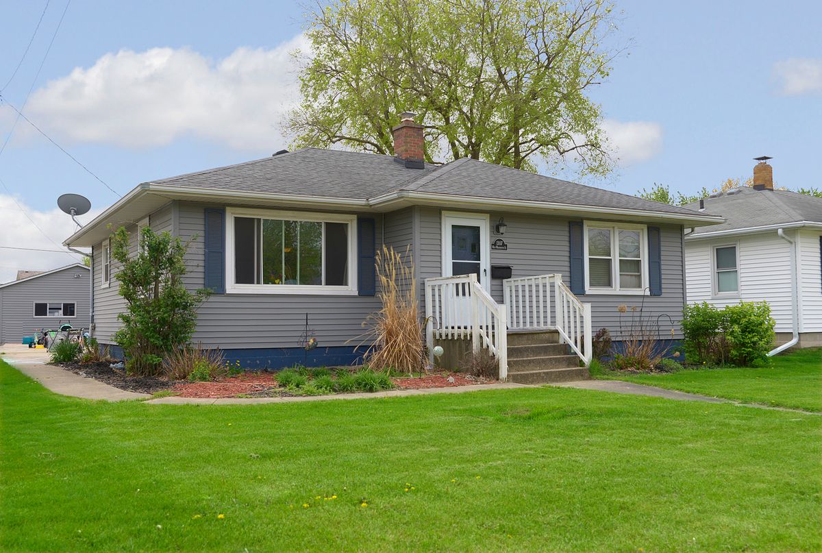 1307 Washington Street, Ottawa, IL 61350