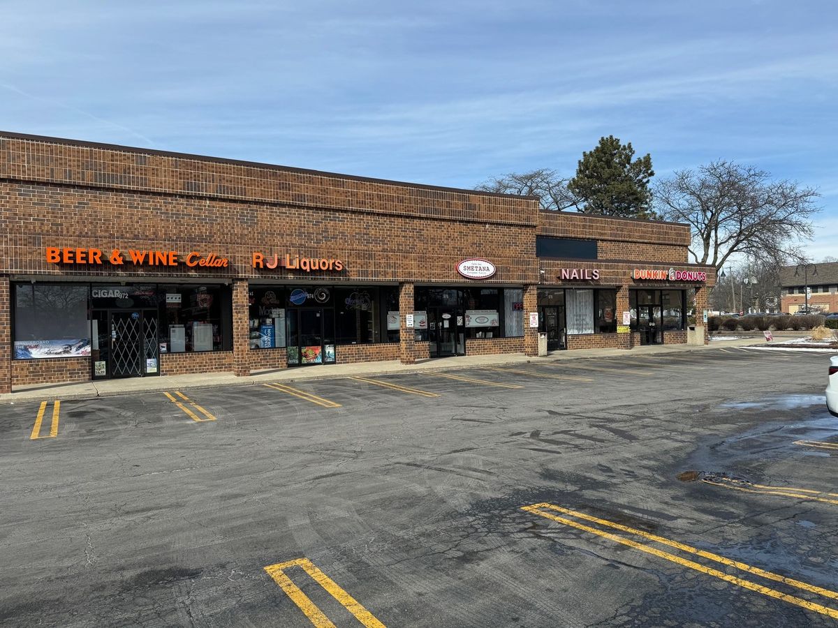 940 Harlem Avenue, Glenview, IL 60025