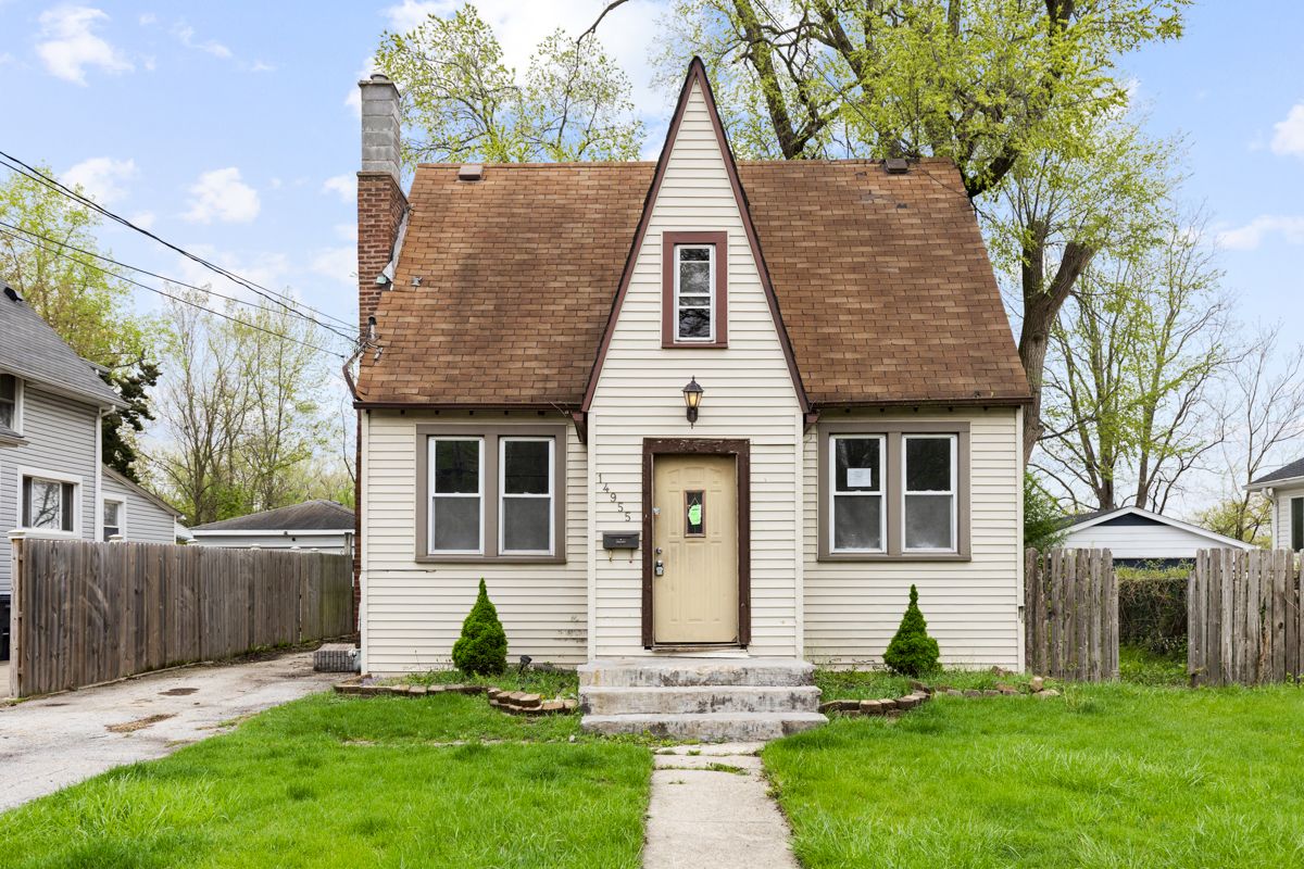 14955 Riverside Drive — South Holland, IL 60473