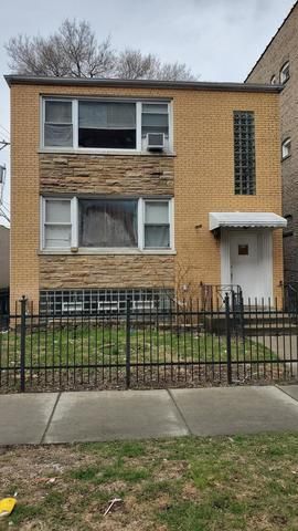 6414 N Rockwell Street — Chicago, IL 60645