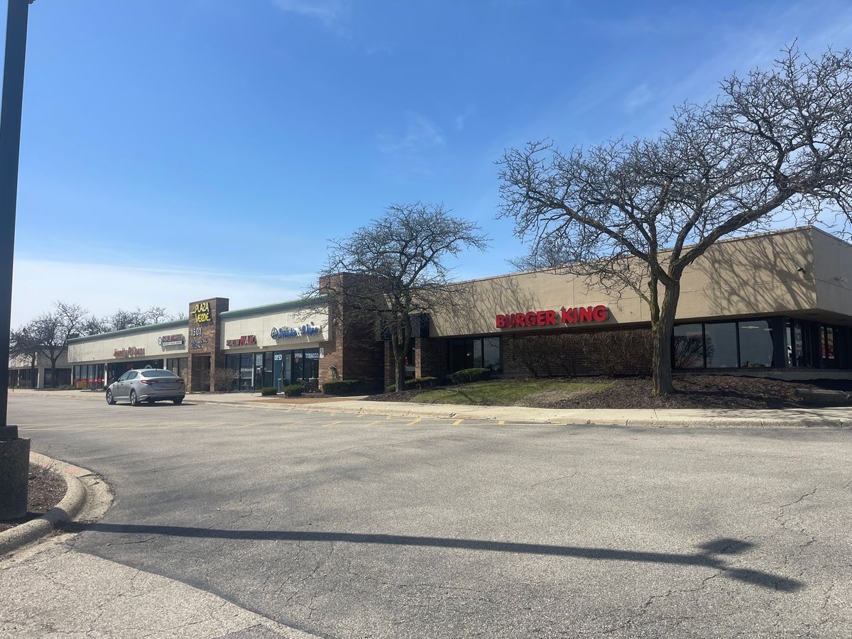 1525 Dundee Road, Buffalo Grove, IL 60089