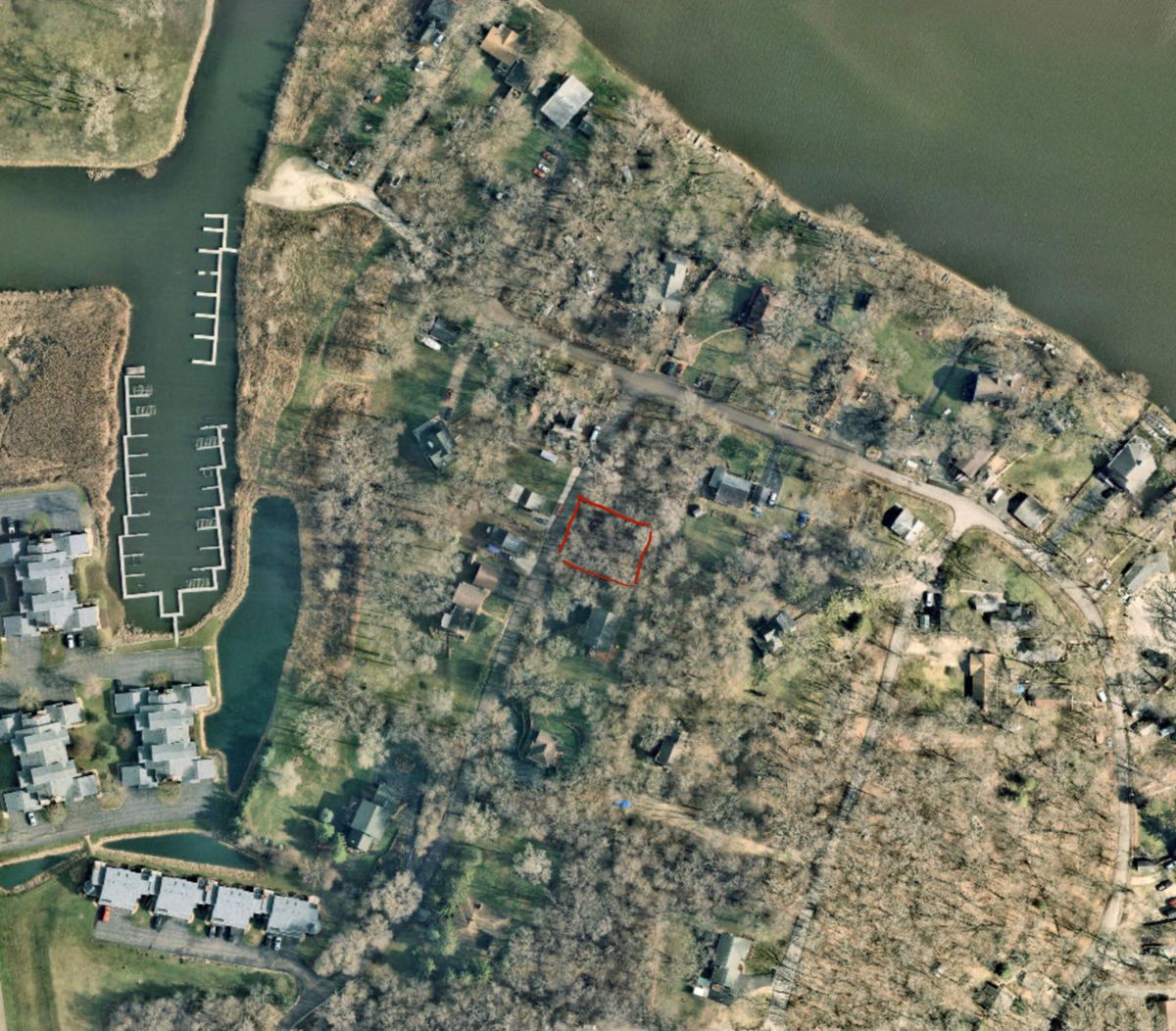 39175 West End Drive, Spring Grove, IL 60081