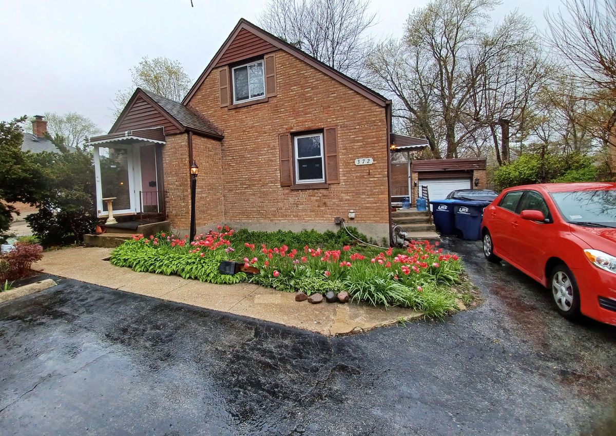 372 55th Street, Clarendon Hills, IL 60514