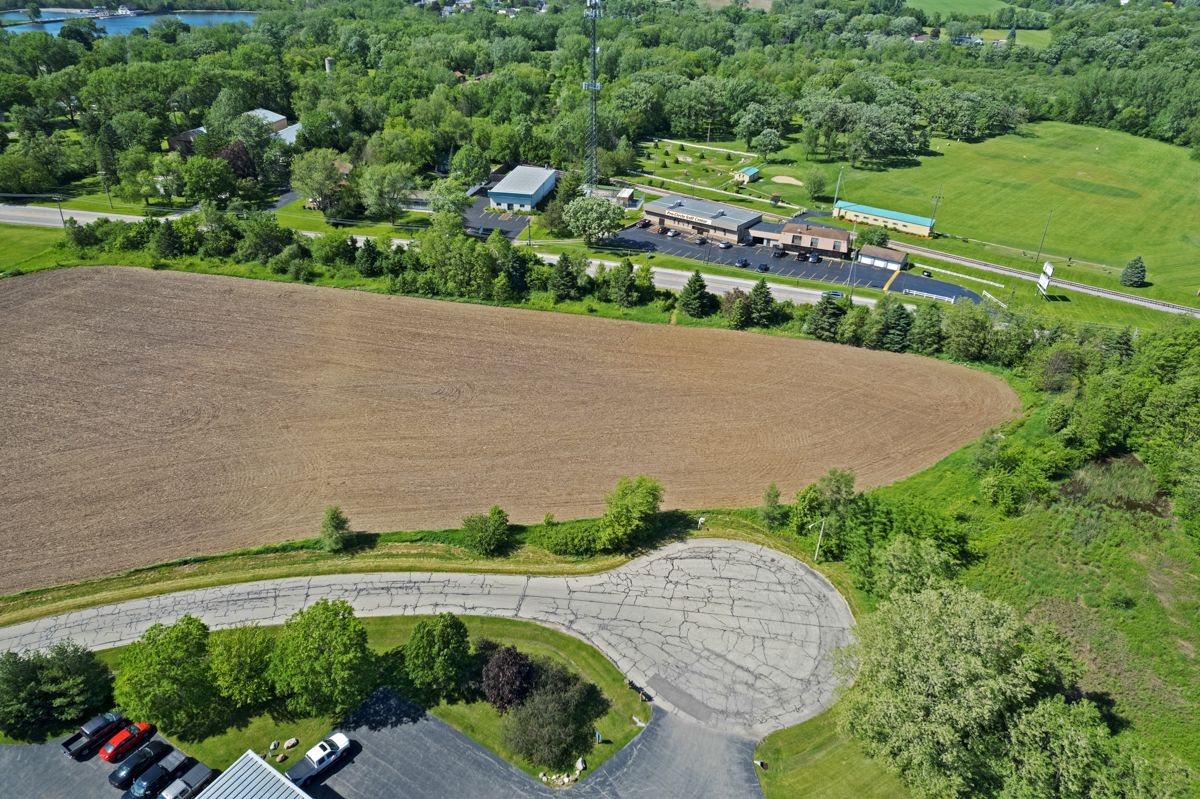 Lot 9 Mayo Court — Spring Grove, IL 60081