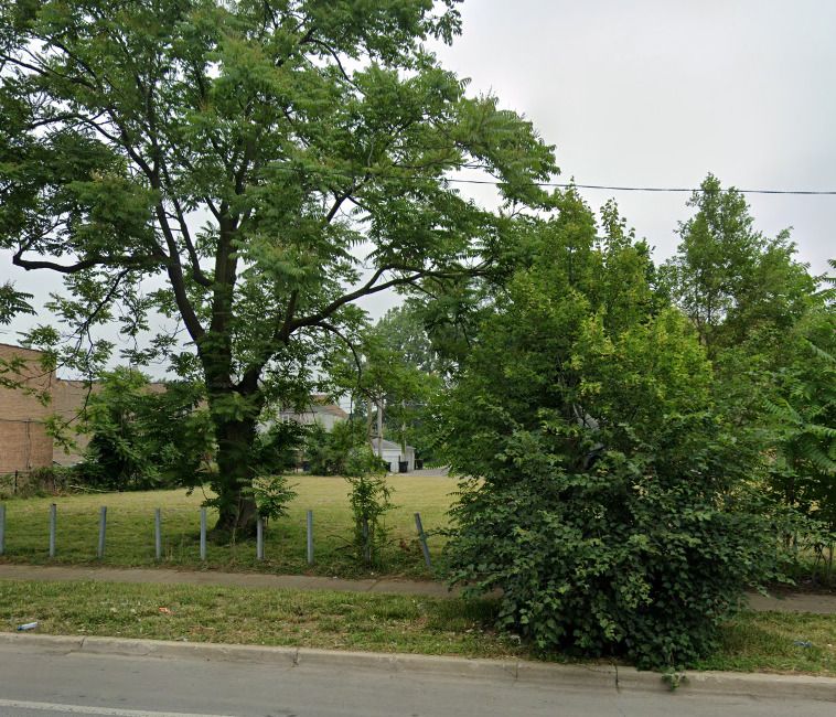910 W MARQUETTE Road — Chicago, IL 60621