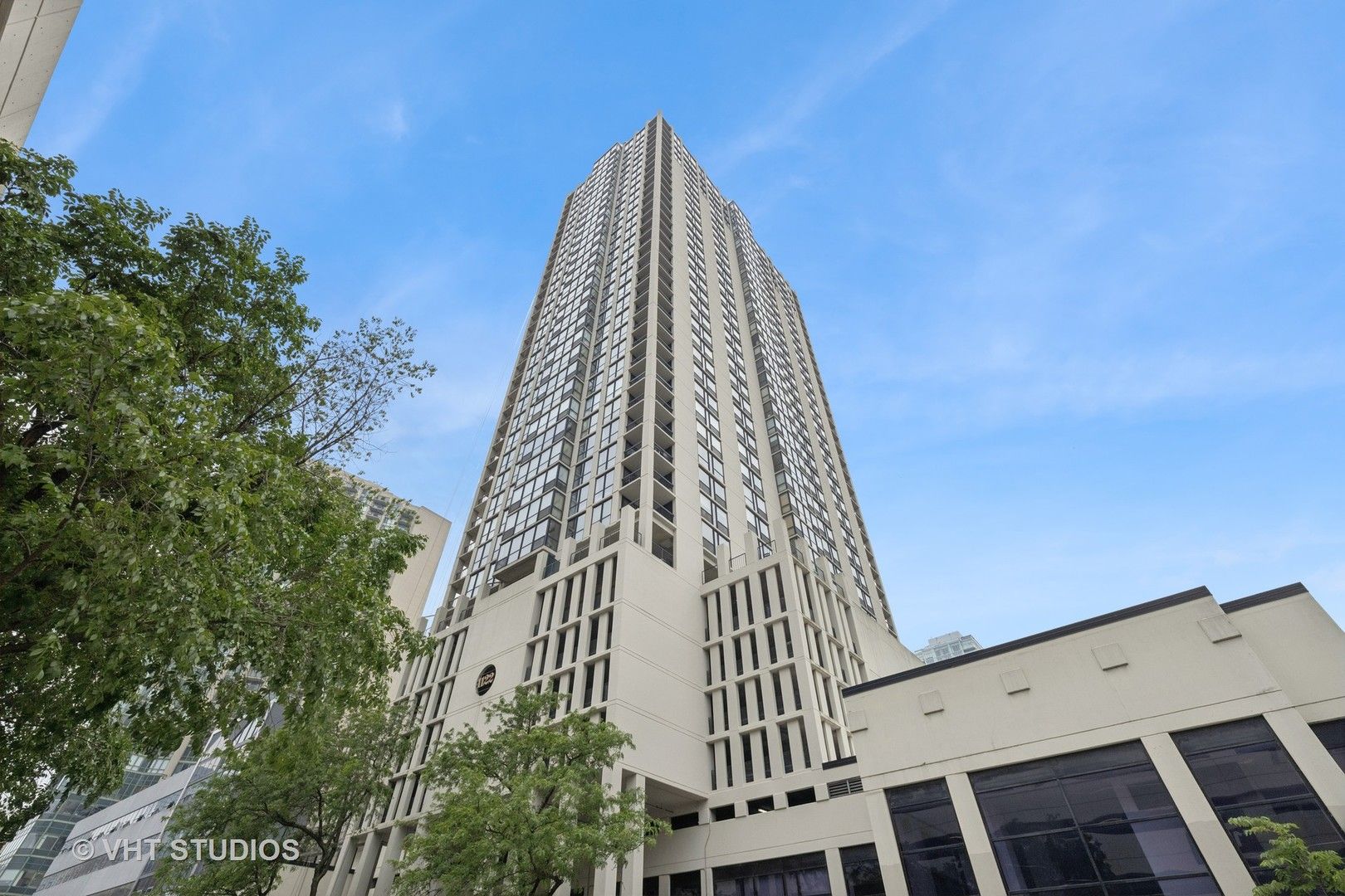 1122 N CLARK Street #3301-10 — Chicago, IL 60610