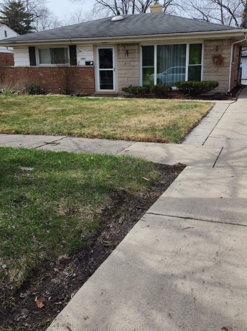 1366 Price Avenue — Calumet City, IL 60409