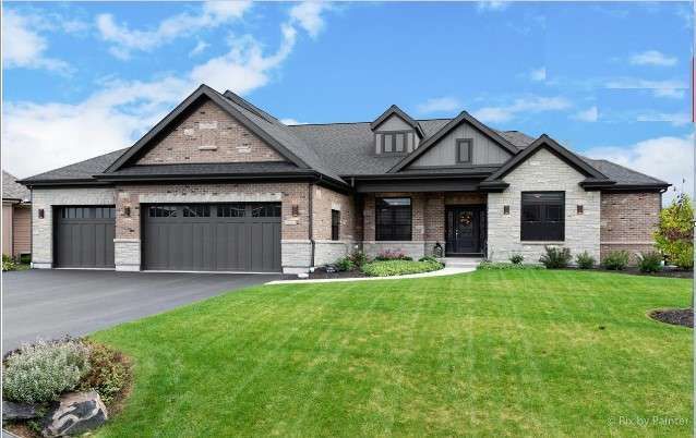 9915 Henning Drive, Huntley, IL 60142