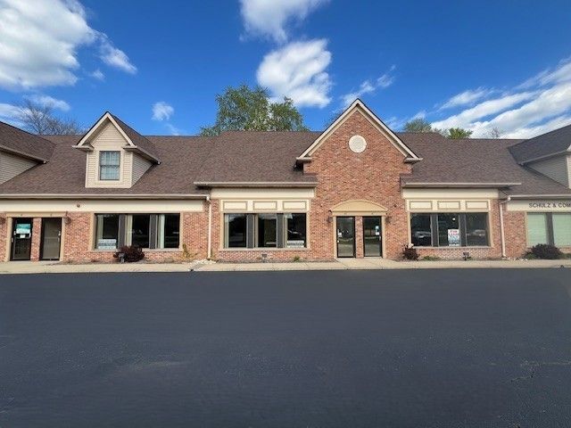 4 Cedar Ridge Drive, Lake In The Hills, IL 60156