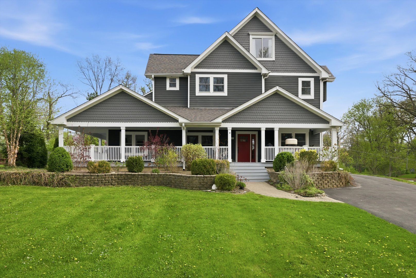 816 W FLORENCE Street — McHenry, IL 60051