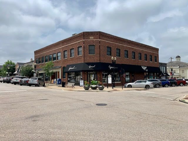 202 cook Street, Barrington, IL 60010