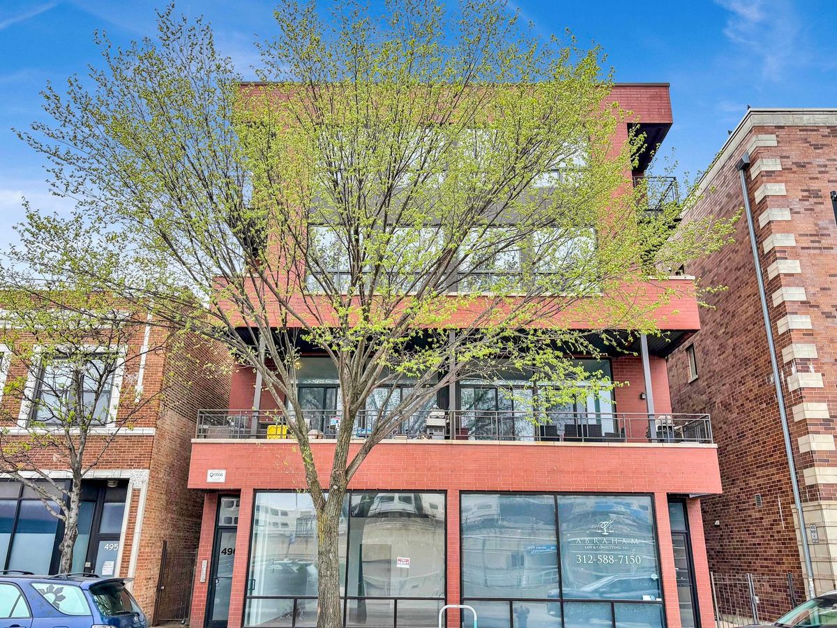 4962 Milwaukee Avenue, Chicago, IL 60630