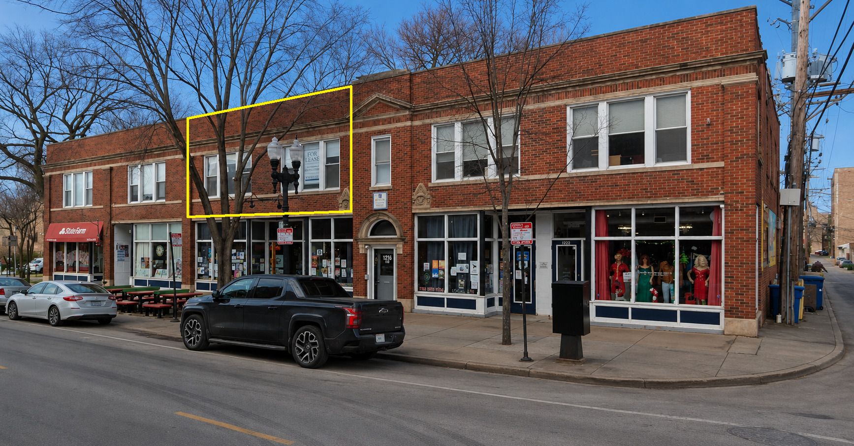 1218 W Wilson Avenue — Chicago, IL 60640