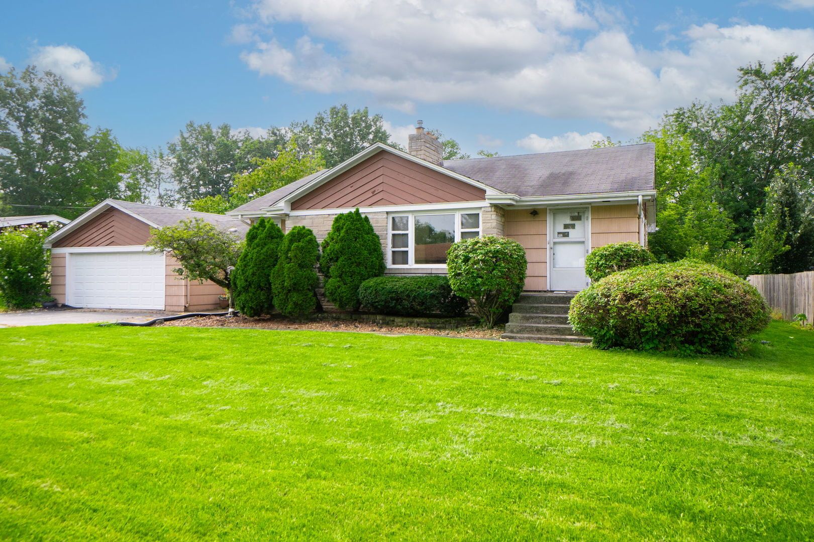 3225 Otto Street — Lansing, IL 60438