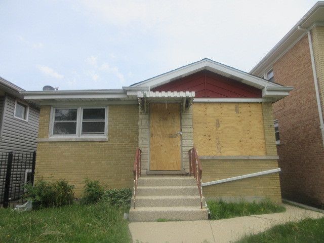 2311 N Natchez Avenue — Chicago, IL 60707