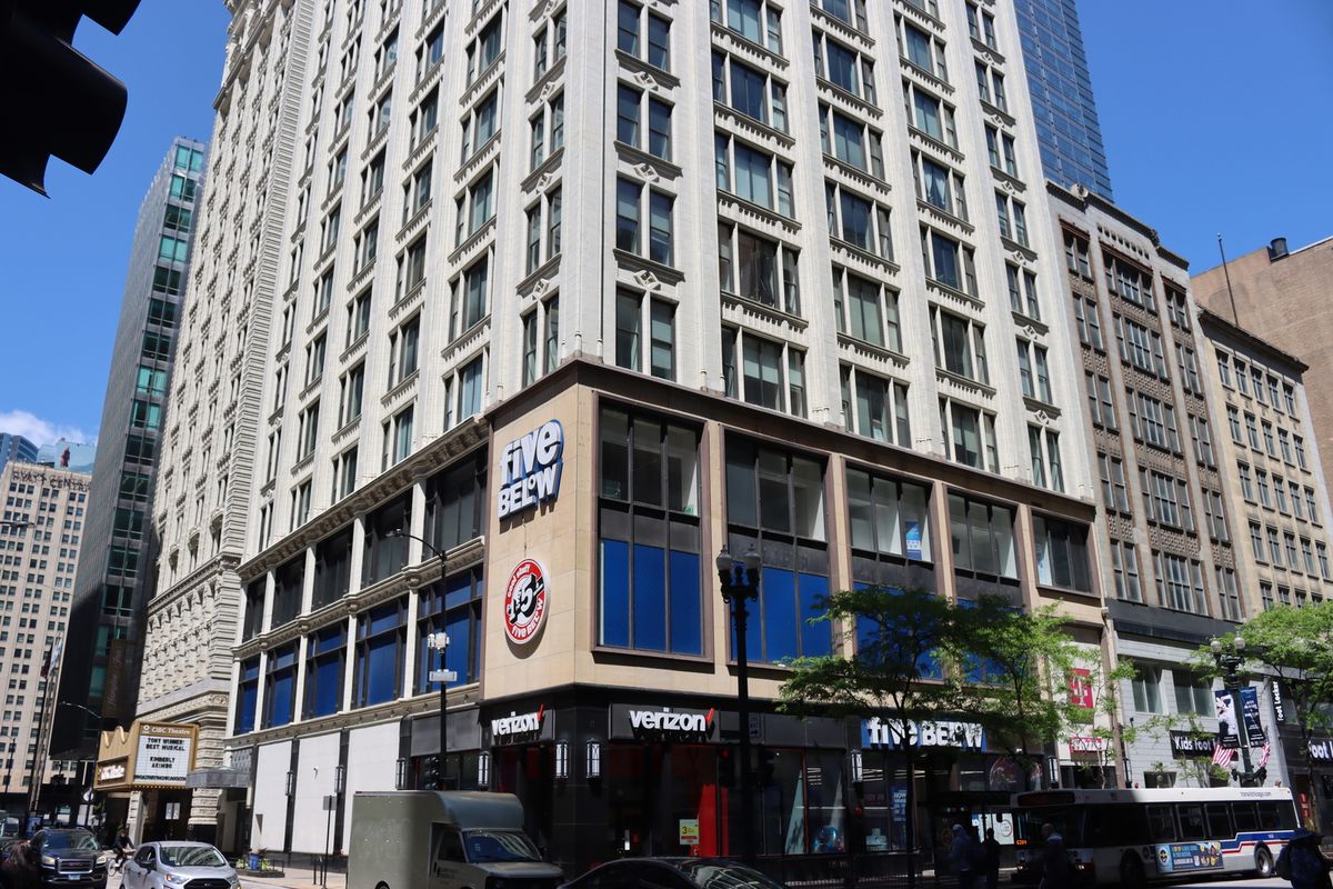 8 Monroe Street, Chicago, IL 60603