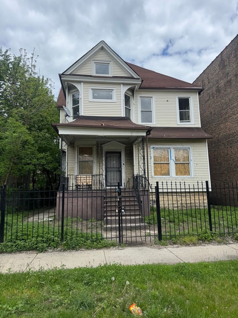 7051 Princeton Avenue, Chicago, IL 60621