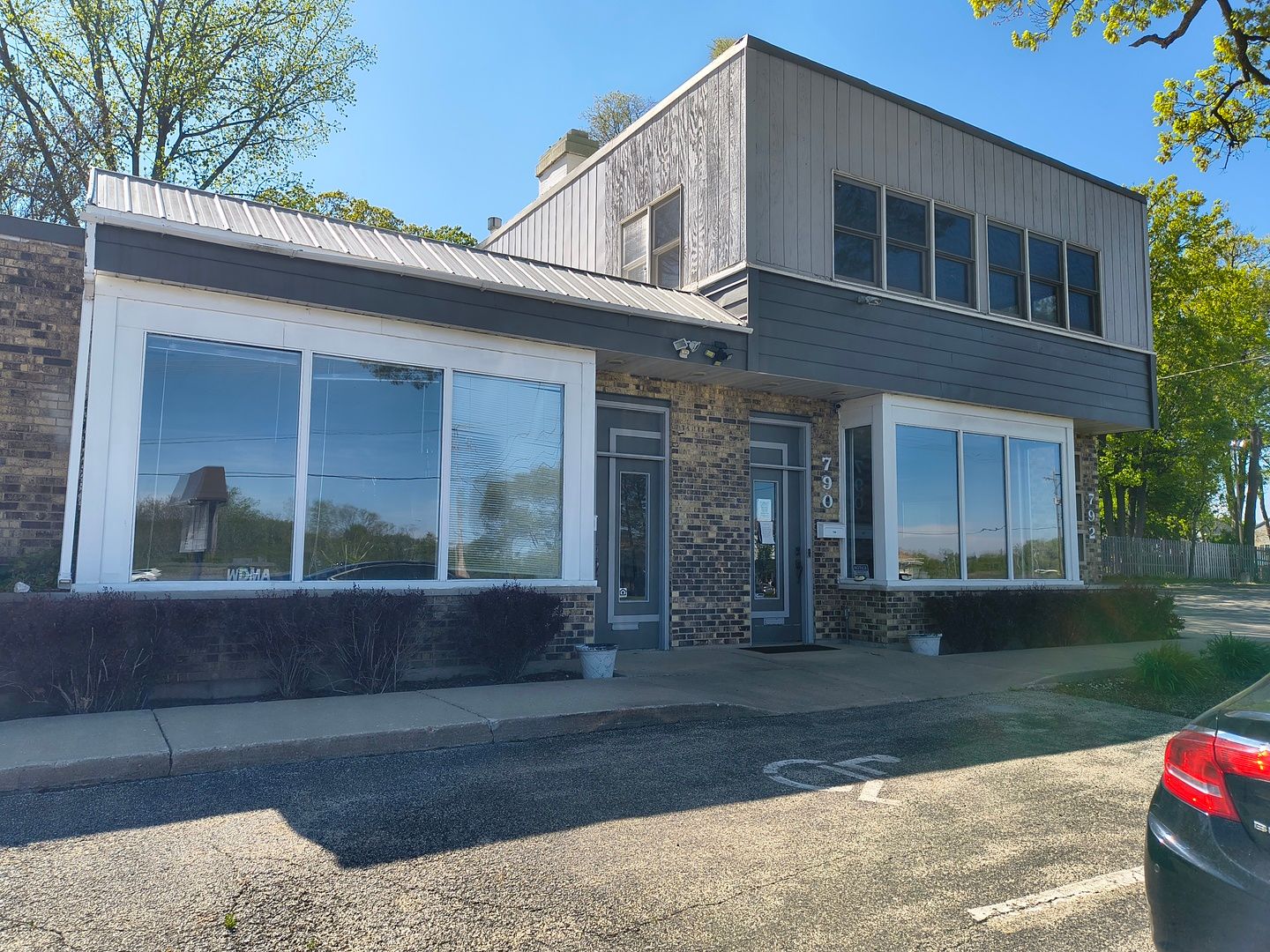 790 BARRON Boulevard #C — Grayslake, IL 60030