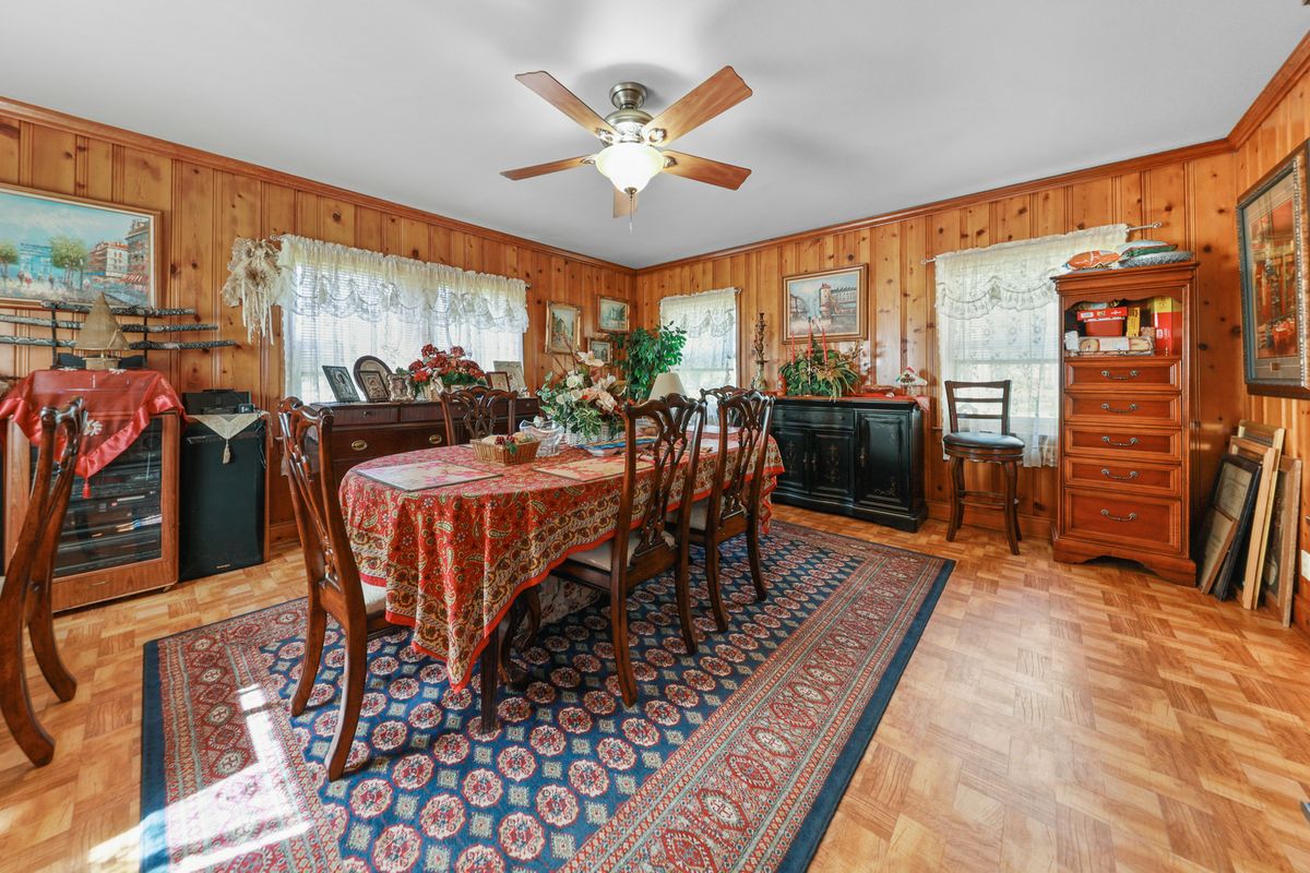 605 East Street, Mazon, IL 60444
