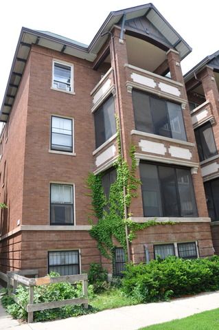 908 WAVELAND Avenue, Chicago, IL 60613