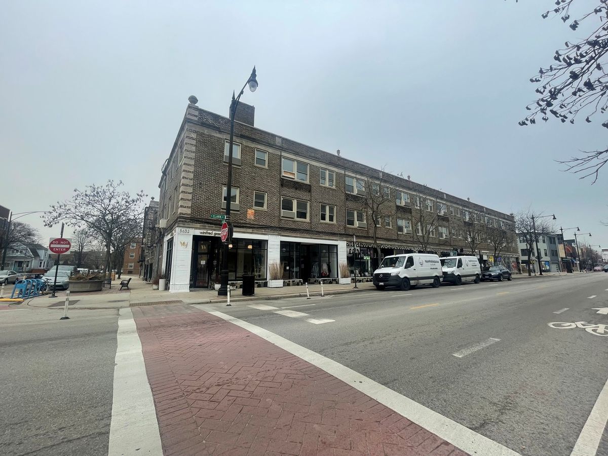 5632-52 Clark Street, Chicago, IL 60660