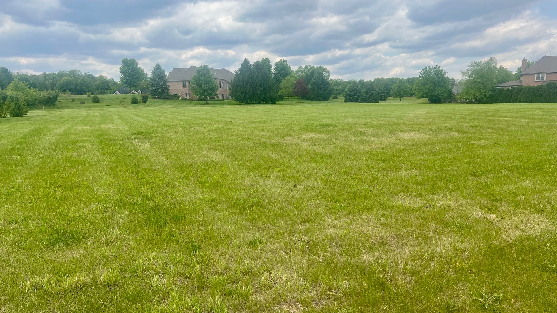 5008 Smokethorn Trail — Belvidere, IL 61008