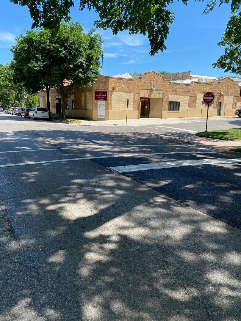 535 Custer Avenue, Evanston, IL 60202