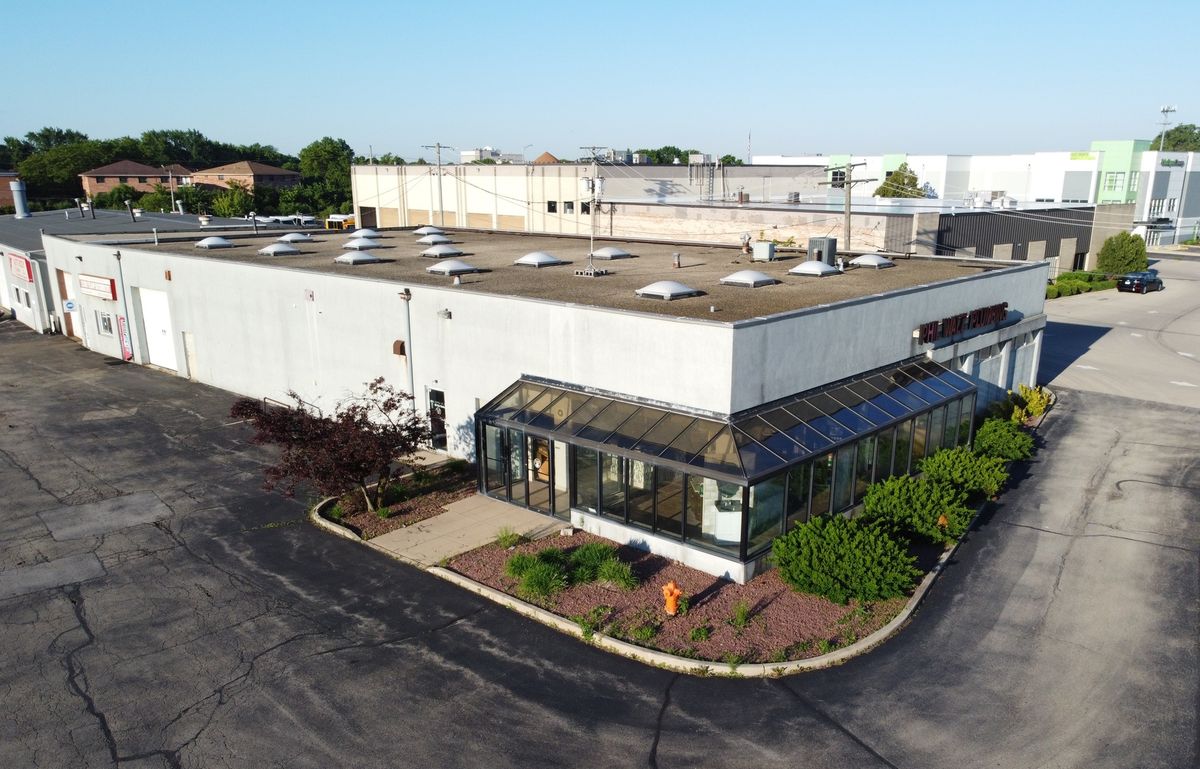 1340 Ogden Avenue, Naperville, IL 60563