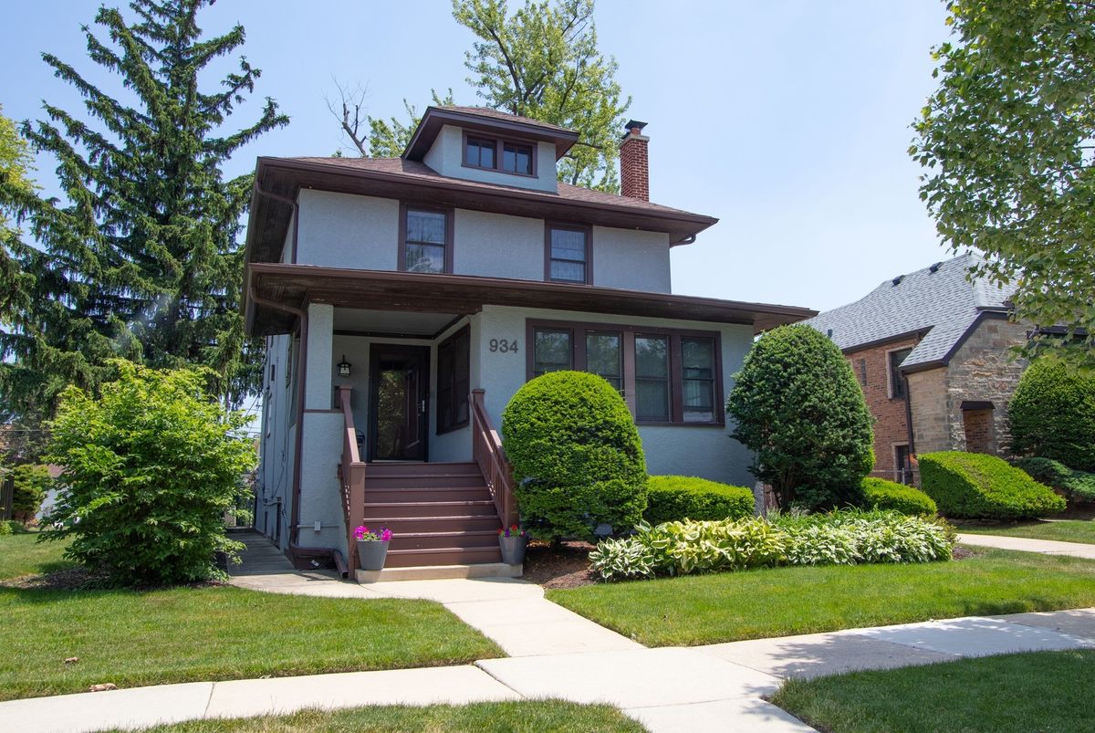 934 Kenilworth Avenue, Oak Park, IL 60302