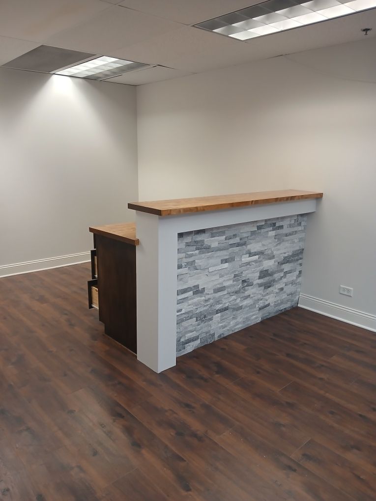 17W300 22 Nd St Street #420, Oakbrook Terrace, IL 60181