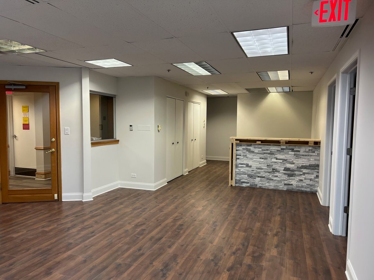 17W300 22 Nd St Street #420, Oakbrook Terrace, IL 60181