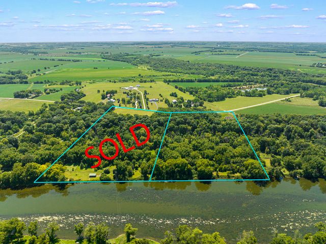 001 4201st Road, Sheridan, IL 60551