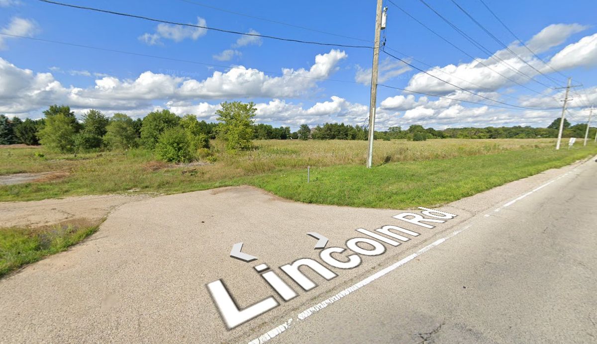 1718 Lincoln Road, Lakemoor, IL 60051