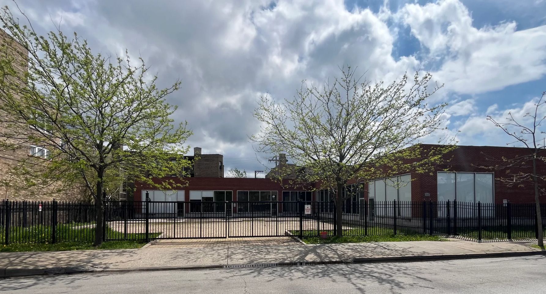 1741 W 79th Street — Chicago, IL 60620
