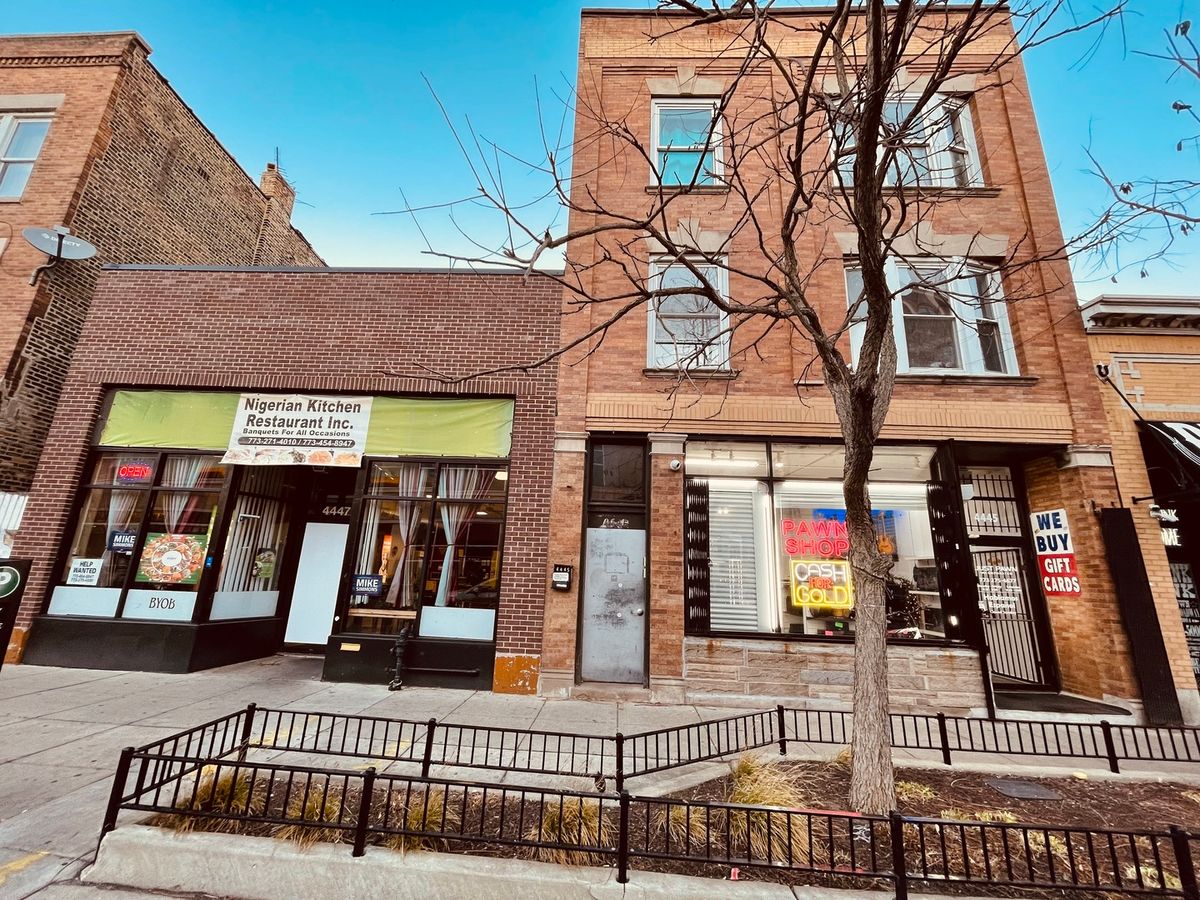 4445-4447 Broadway Avenue, Chicago, IL 60640