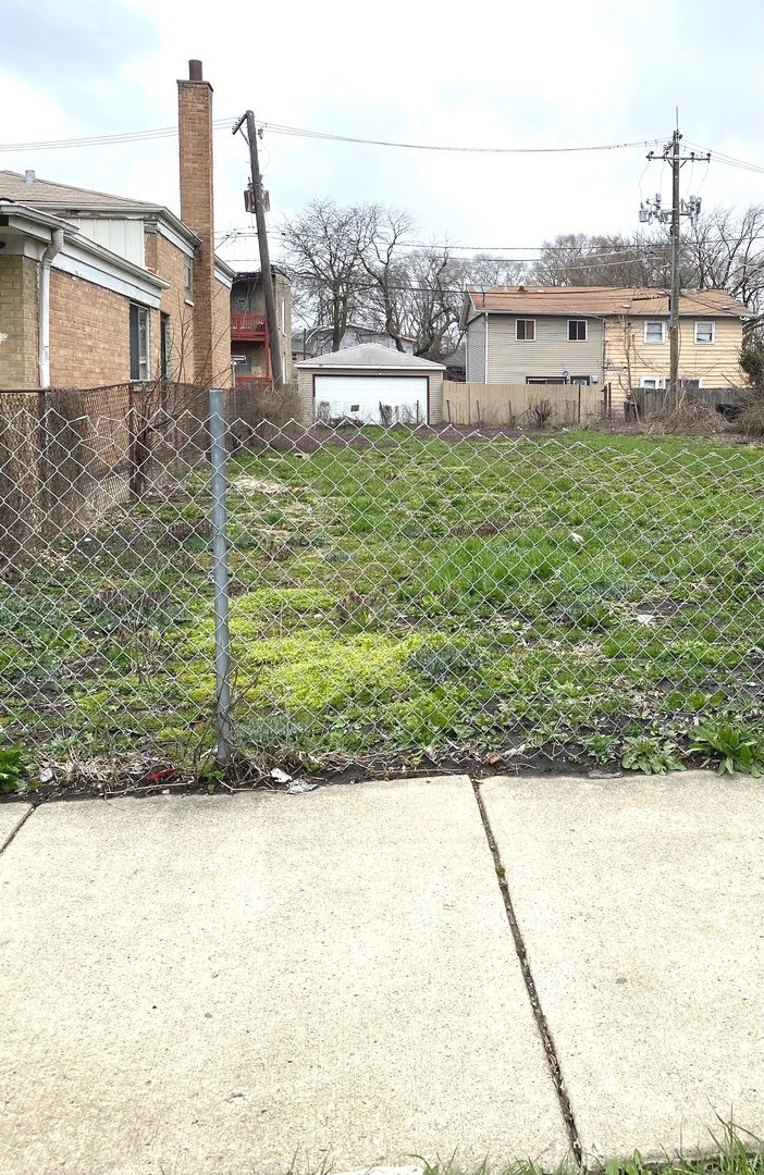 728 E 95th Street — Chicago, IL 60619