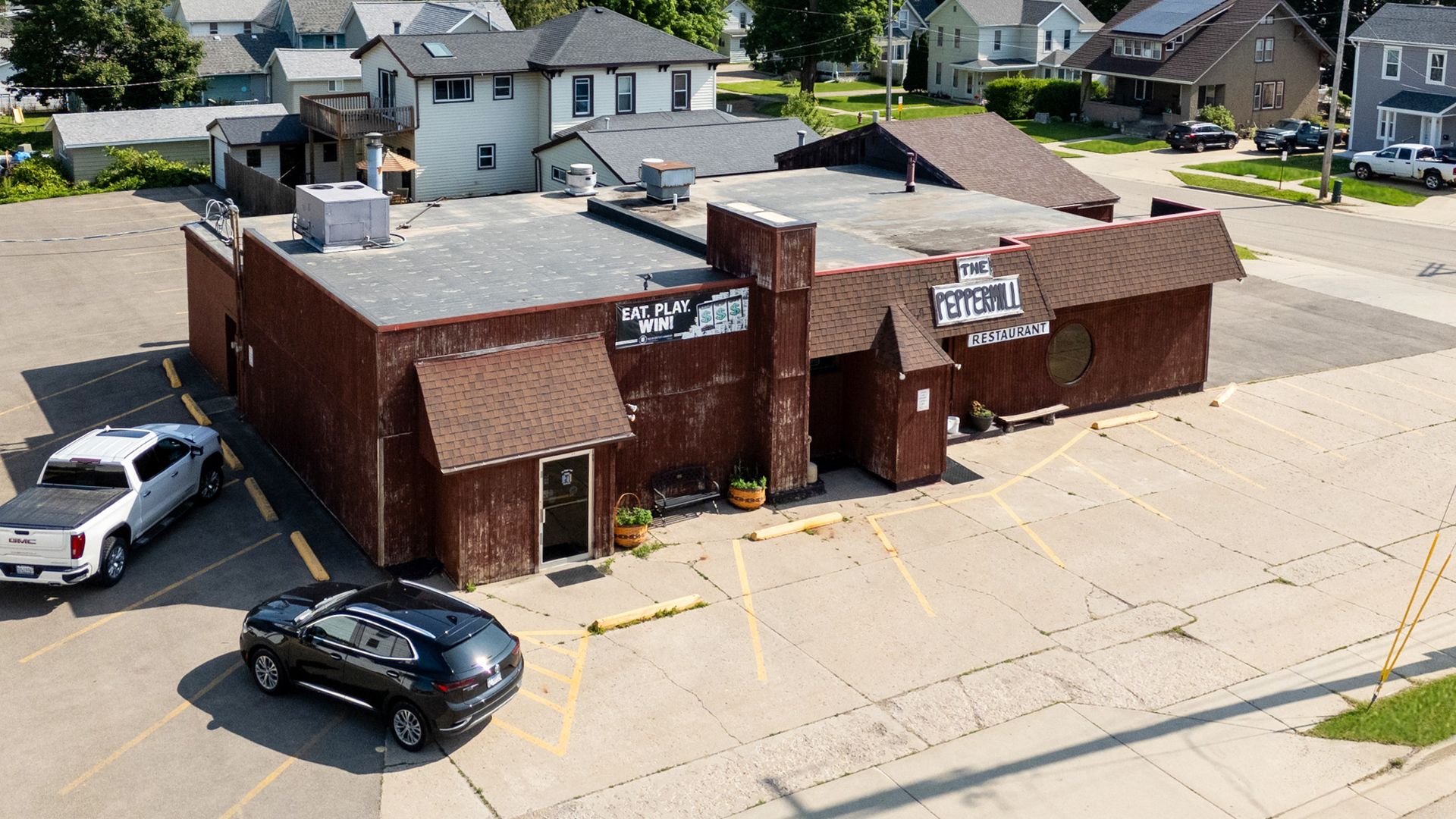 10 E Hitt Street — Mount Morris, IL 61054