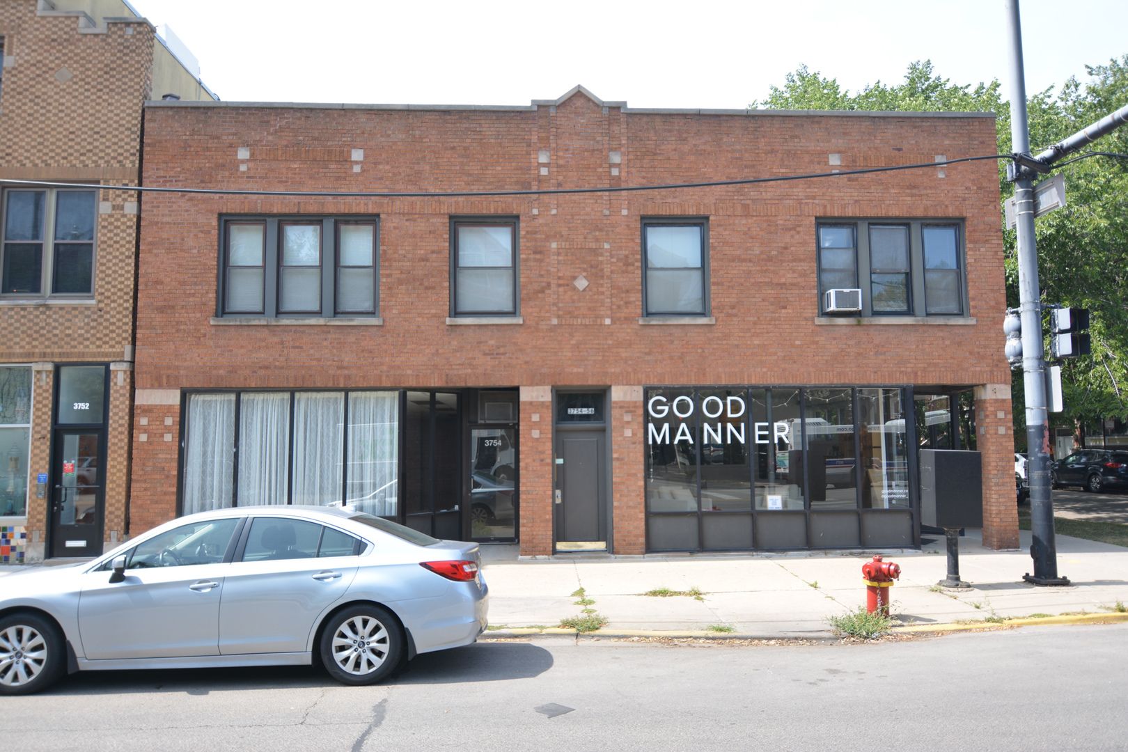 1611 W Grace Street #1 — Chicago, IL 60613