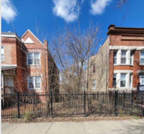 1918 S Christiana Avenue — Chicago, IL 60623