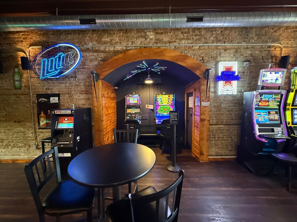 111 E Front Avenue, Stockton, IL 61085