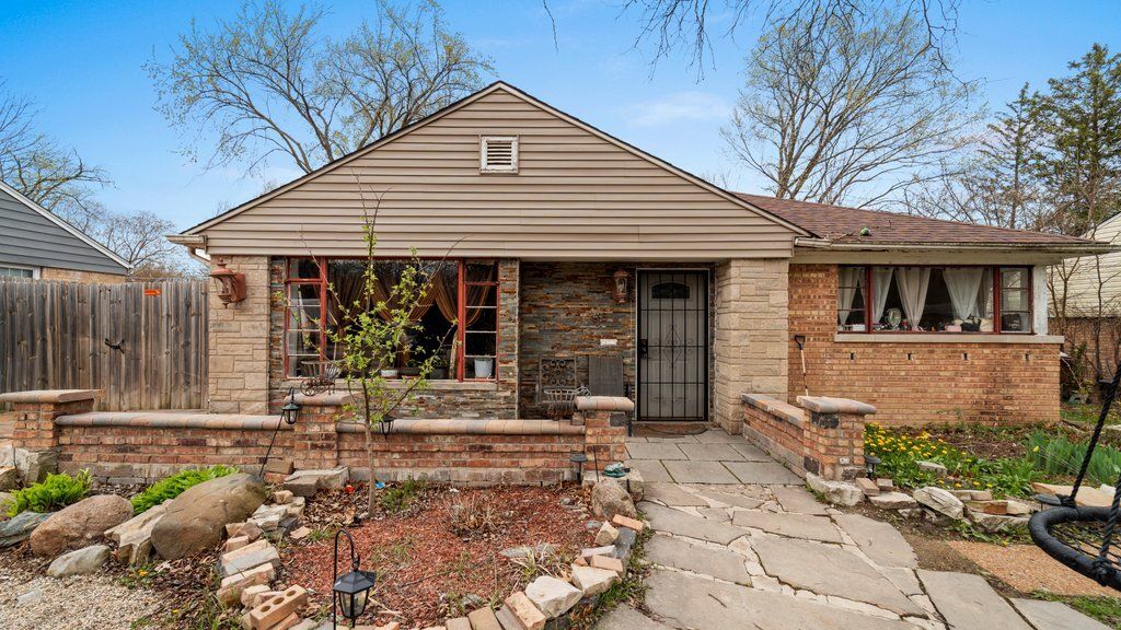 36 Monee Road, Park Forest, IL 60466