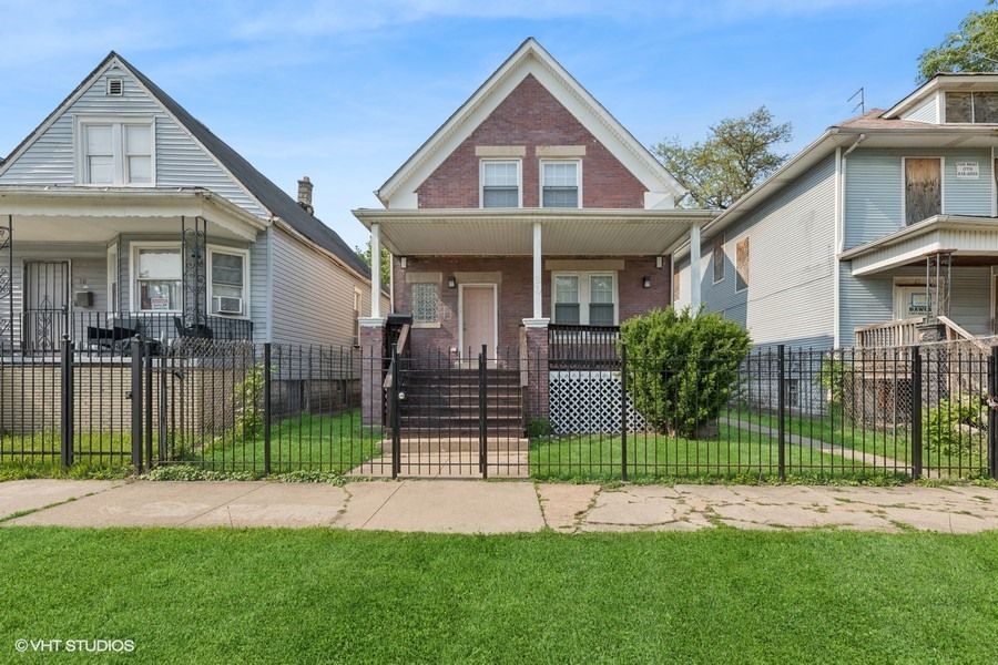 26 W 114TH Street — Chicago, IL 60628