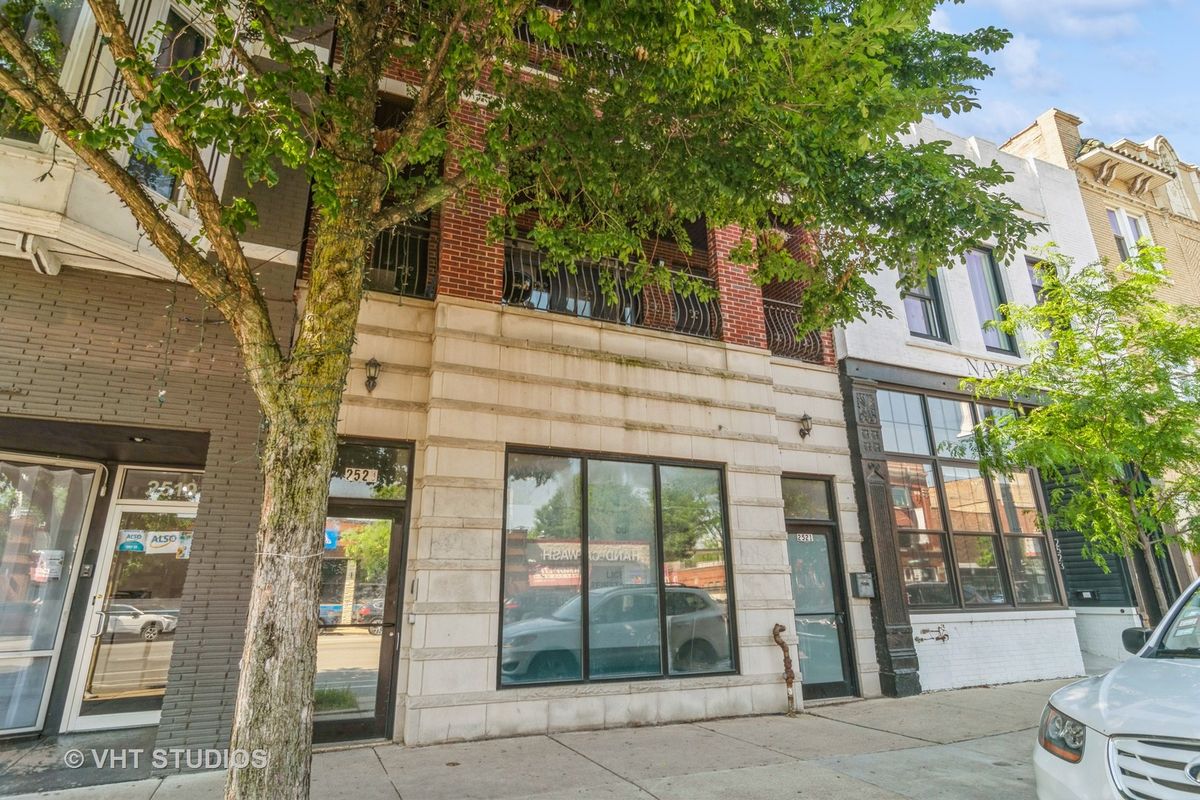 2521 North Avenue, Chicago, IL 60647