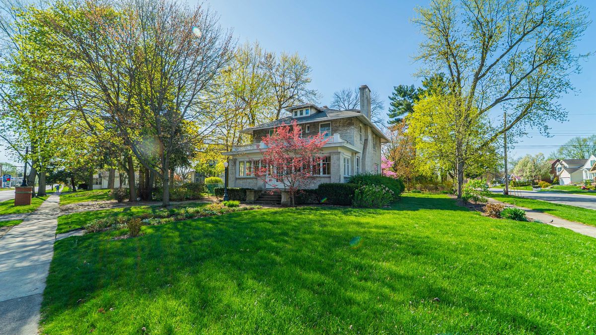 531 Joliet Street, Crown Point, IN 46307