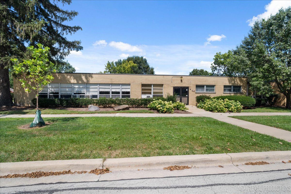 331 George Street — West Chicago, IL 60185