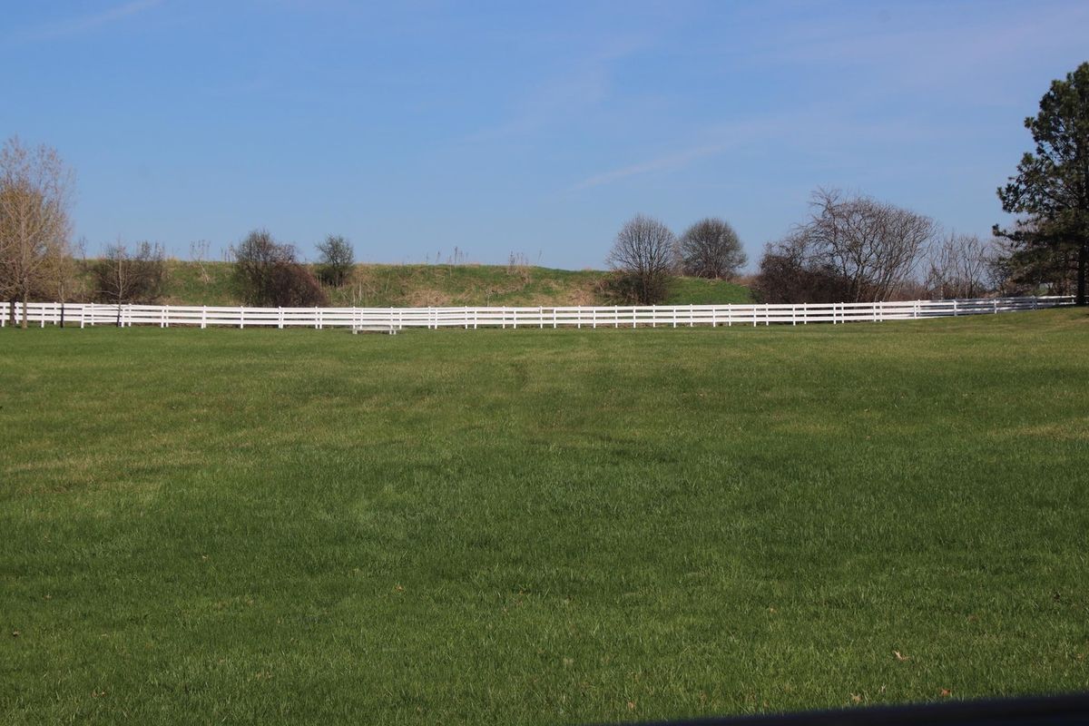 36537 Fox Hill Drive, Wadsworth, IL 60083