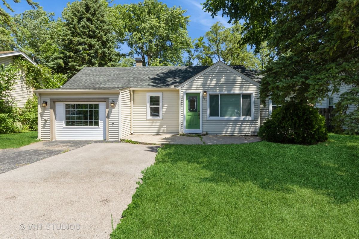 113 Pheasant Trail, Lake In The Hills, IL 60156