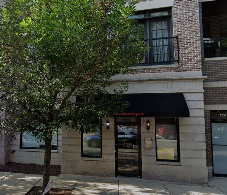 2236 W Belmont Avenue — Chicago, IL 60618