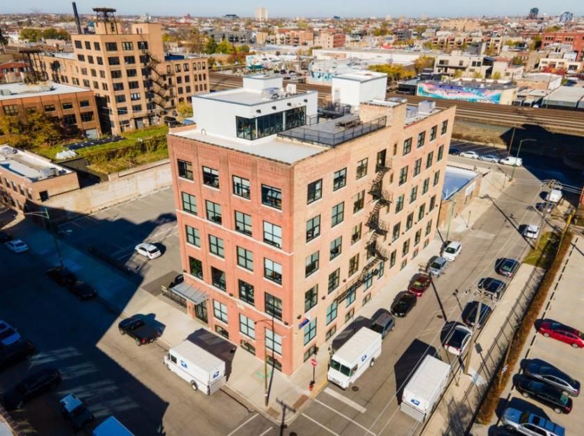 1500 W Carroll Avenue — Chicago, IL 60607
